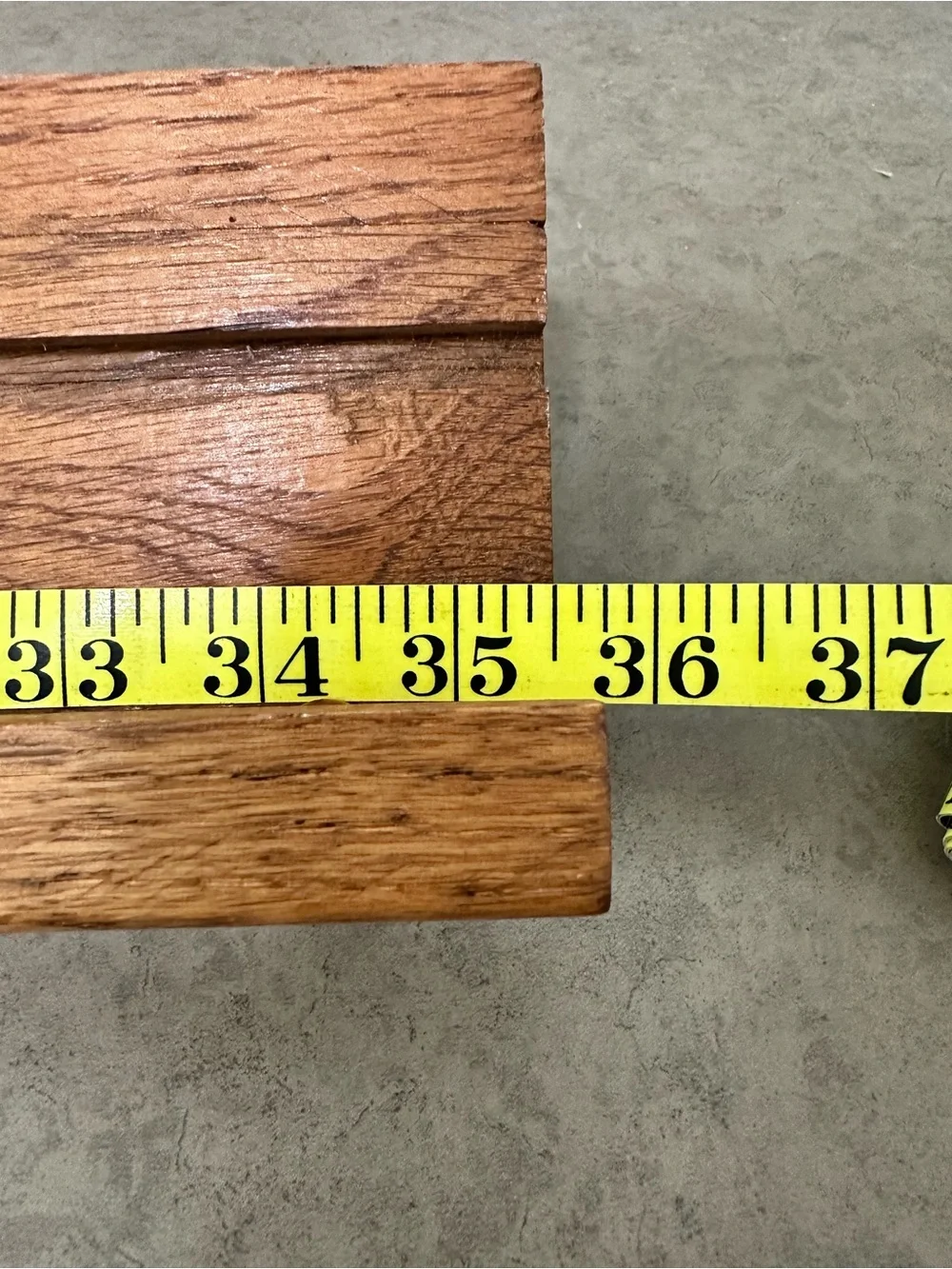 Vintage Wooden Wall-Mounted Display Plate Shelf Spindle Gallery Rail Solid Oak